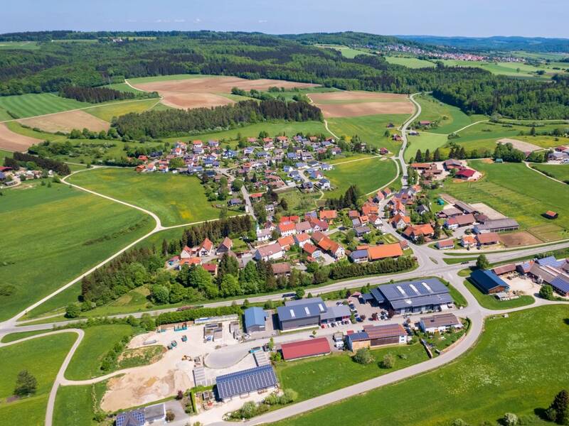 Luftbildaufnahme von Gomadingen-Steingebronn