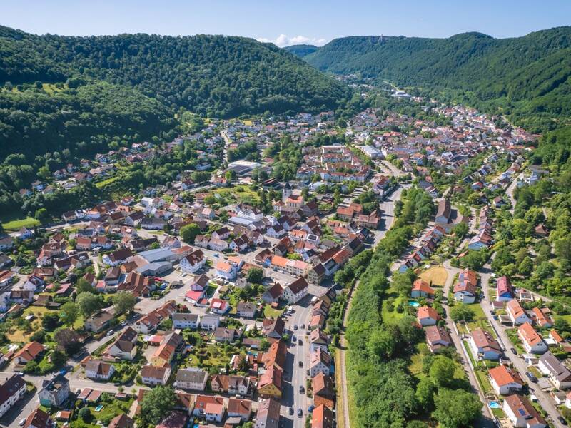 Luftbildaufnahme von Lichtenstein-Unterhausen