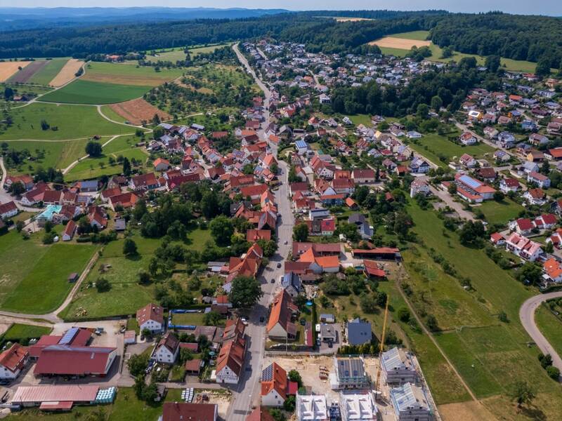 Luftbildaufnahme von Münsingen-Dottingen