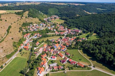 Luftbildaufnahme von Münsingen-Hundersingen