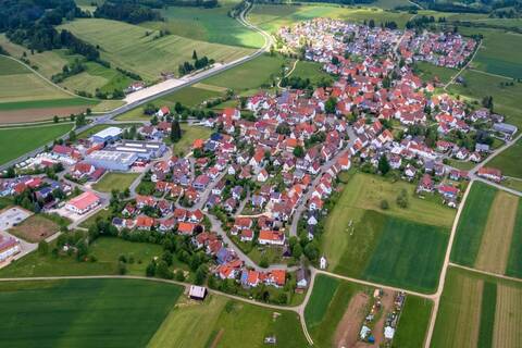 Luftbildaufnahme von Römerstein-Donnstetten