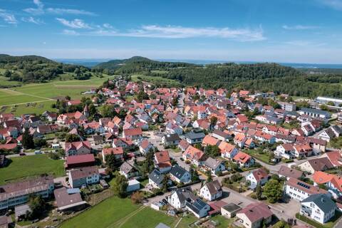 Luftbildaufnahme von Sonnenbühl-Genkingen