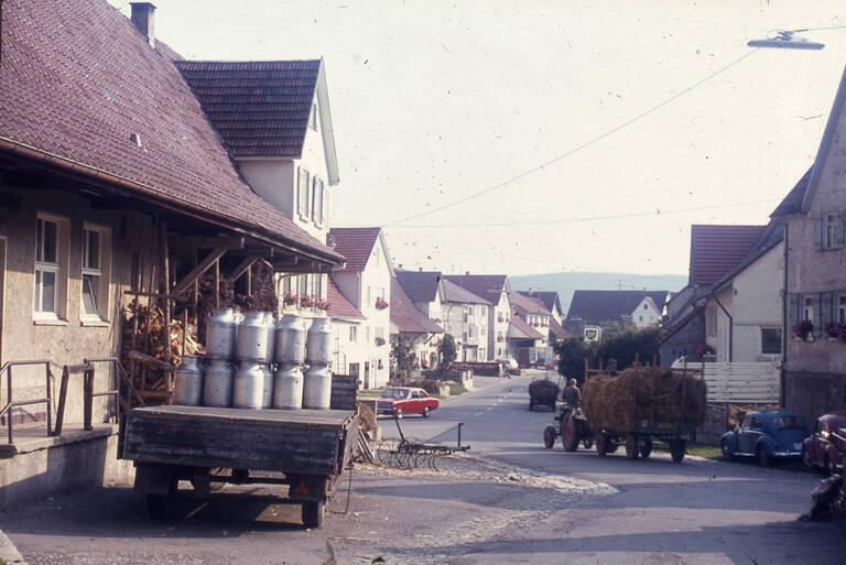 Luftbildaufnahme von St. Johann-Würtingen