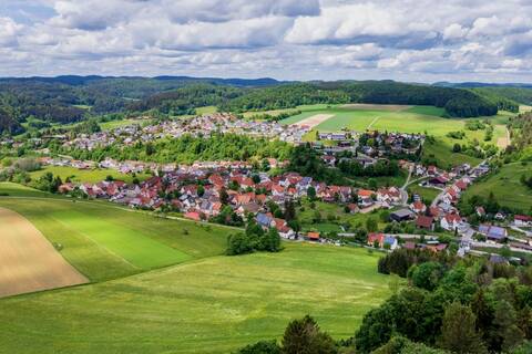 Luftbildaufnahme von Trochtelfingen-Mägerkingen