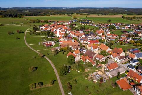 Luftbildaufnahme von Trochtelfingen-Wilsingen