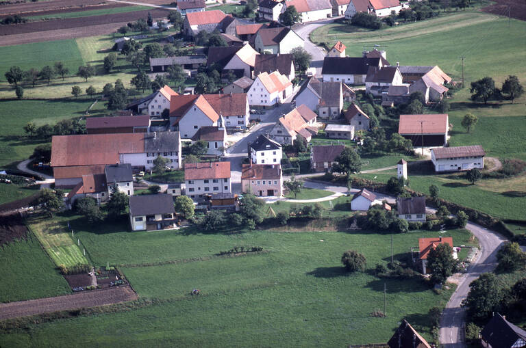 Luftbildaufnahme von Zwiefalten-Gauingen