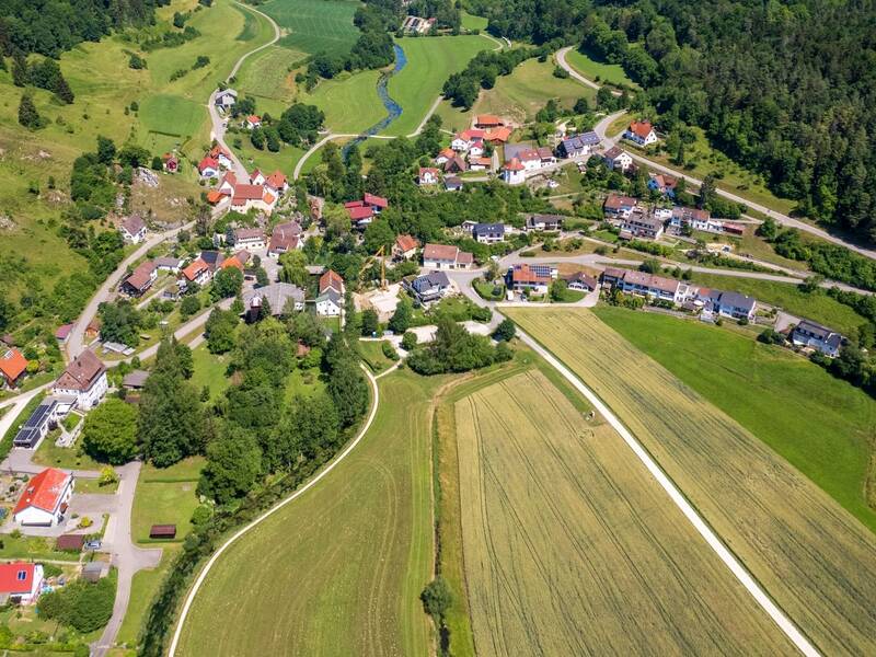 Luftbildaufnahme von Zwiefalten-Gossenzugen