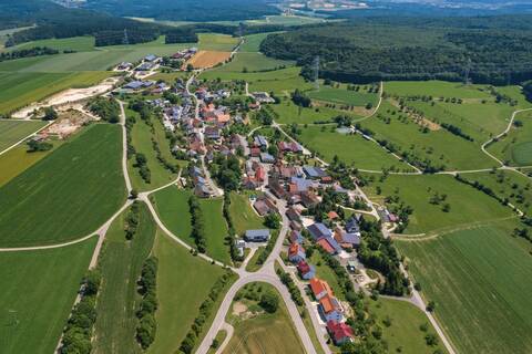 Luftbildaufnahme von Zwiefalten-Sonderbuch